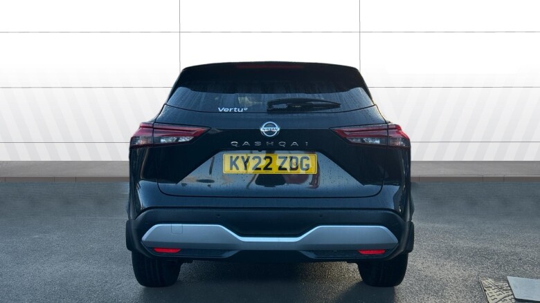 Nissan Qashqai 1.3 DiG-T MH N-Connecta 5dr Petrol Hatchback